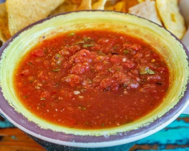 Chips & Salsa.